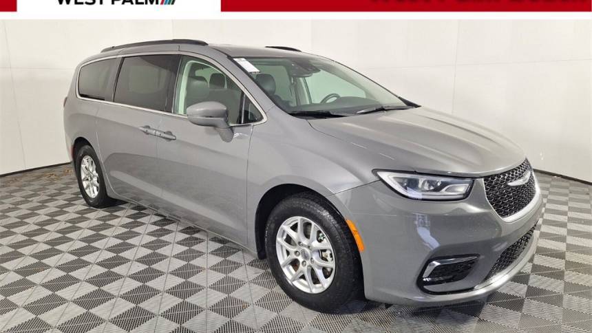 2022 Chrysler Pacifica Touring L — Minivan — 83,241 mi — West Palm Beach, FL