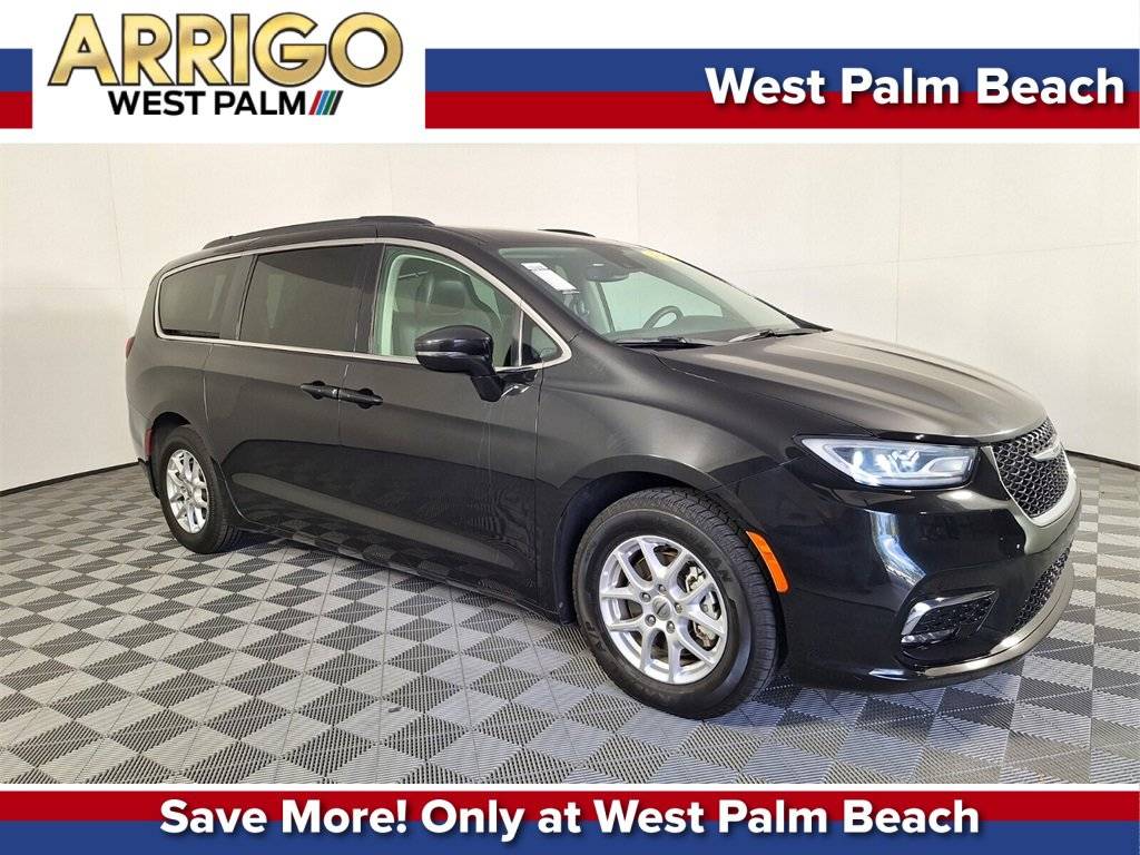 2022 Chrysler Pacifica Touring L — Minivan — 61,472 mi — West Palm Beach, FL