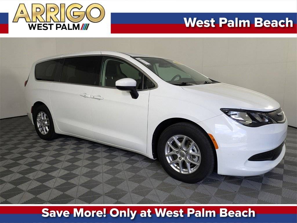2022 Chrysler Voyager LX — Minivan — 49,741 mi — West Palm Beach, FL
