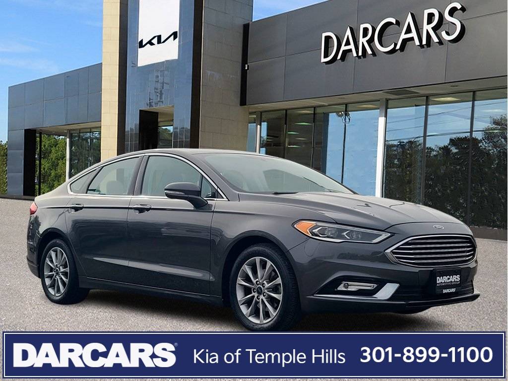 2017 Ford Fusion SE — Sedan — 175,416 mi — Temple Hills, MD