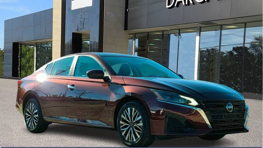 2023 Nissan Altima SV — Sedan — 18,026 mi — Temple Hills, MD