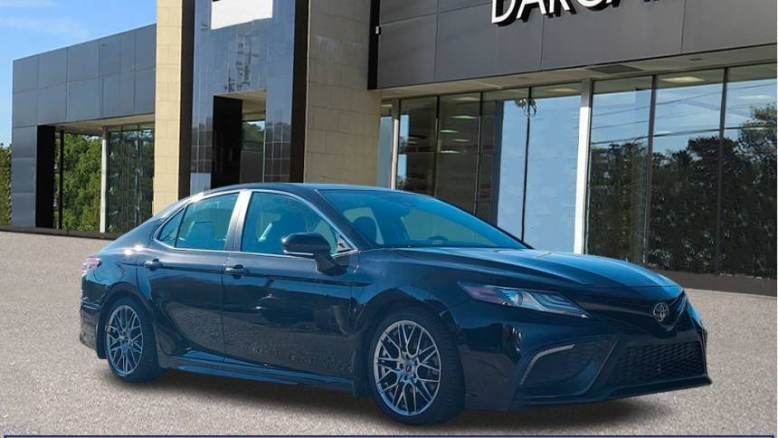 2022 Toyota Camry SE — Sedan — 37,450 mi — Temple Hills, MD