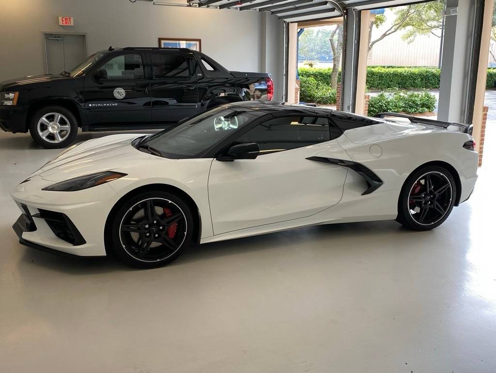 2022 Chevrolet Corvette 2LT — Convertible — 8,624 mi — Orlando, FL