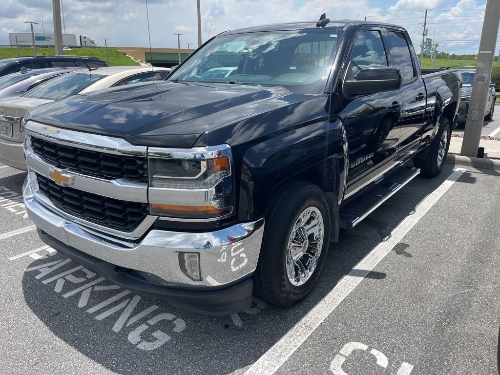 2017 Chevrolet Silverado 1500 LT — Pickup Truck — 137,392 mi — Orlando, FL