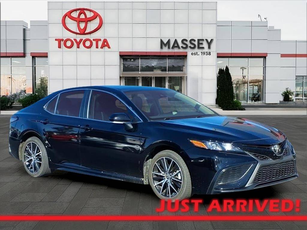 2024 Toyota Camry SE — Sedan — 48,504 mi — Kinston, NC