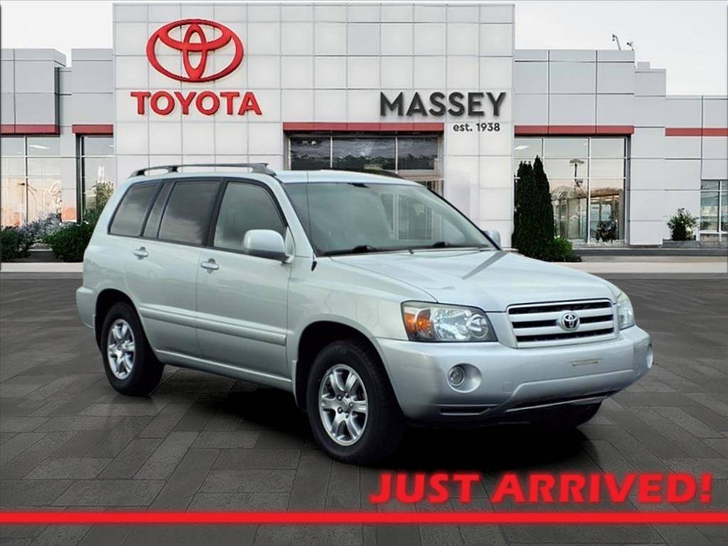 2005 Toyota Highlander Base V6 — SUV — 141,063 mi — Kinston, NC