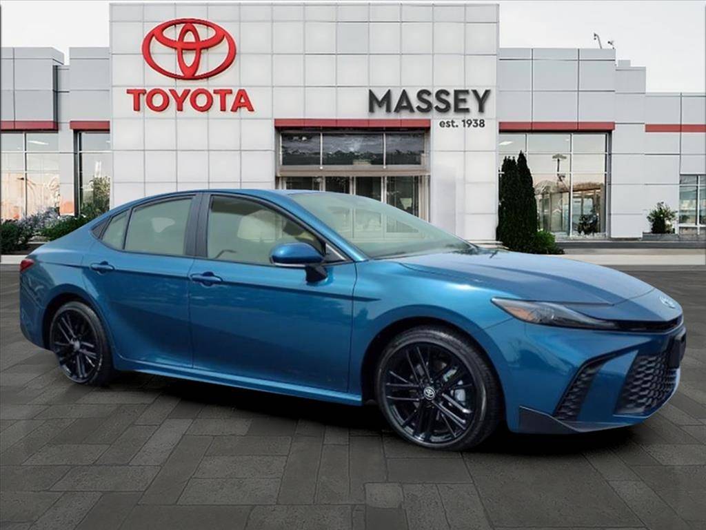 2025 Toyota Camry LE — Sedan — 1,782 mi — Kinston, NC