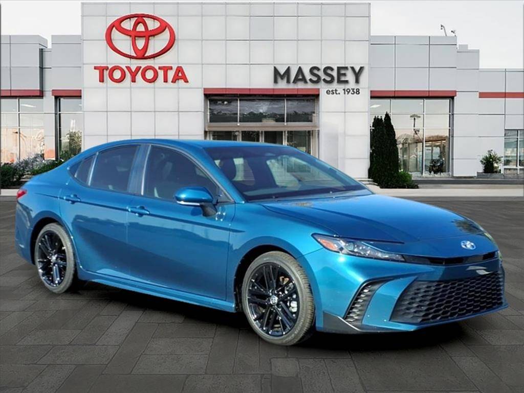 2025 Toyota Camry Hybrid LE — Sedan — 10,765 mi — Kinston, NC