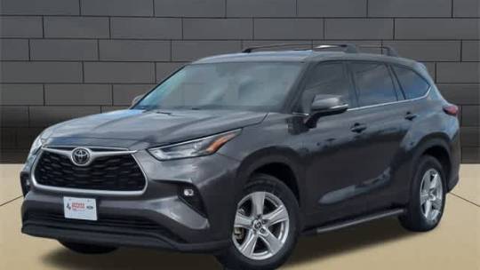 2022 Toyota Highlander LE — SUV — 40,225 mi — Corpus Christi, TX