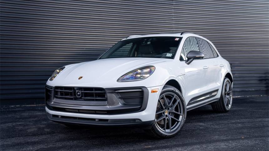 2025 Porsche Macan T — SUV — 3,935 mi — Lawrenceville, NJ