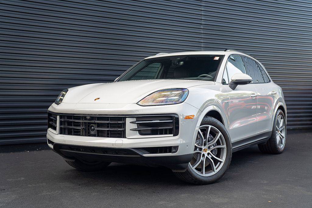 2025 Porsche Cayenne E-Hybrid