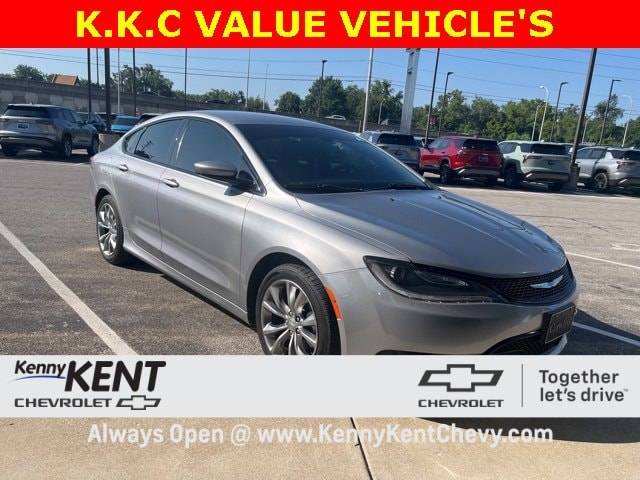 2015 Chrysler 200 S — Sedan — 103,187 mi — Evansville, IN