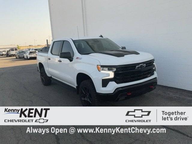 2024 Chevrolet Silverado 1500 LT Trail Boss — Pickup Truck — 7,921 mi — Evansville, IN