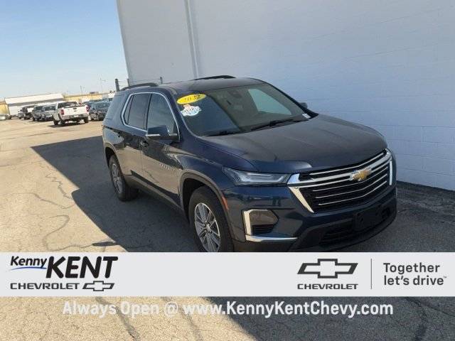2022 Chevrolet Traverse LT Cloth — SUV — 24,425 mi — Evansville, IN