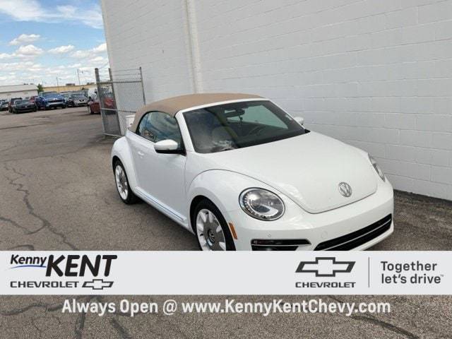 2019 Volkswagen Beetle S — Convertible — 12,395 mi — Evansville, IN