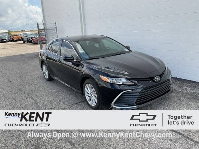 2024 Toyota Camry LE — Sedan — 16,249 mi — Evansville, IN