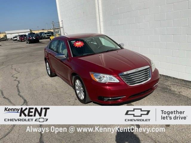 2014 Chrysler 200 Limited — Sedan — 70,345 mi — Evansville, IN