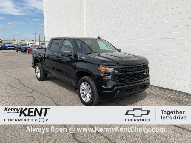 2022 Chevrolet Silverado 1500 Custom — Pickup Truck — 23,998 mi — Evansville, IN