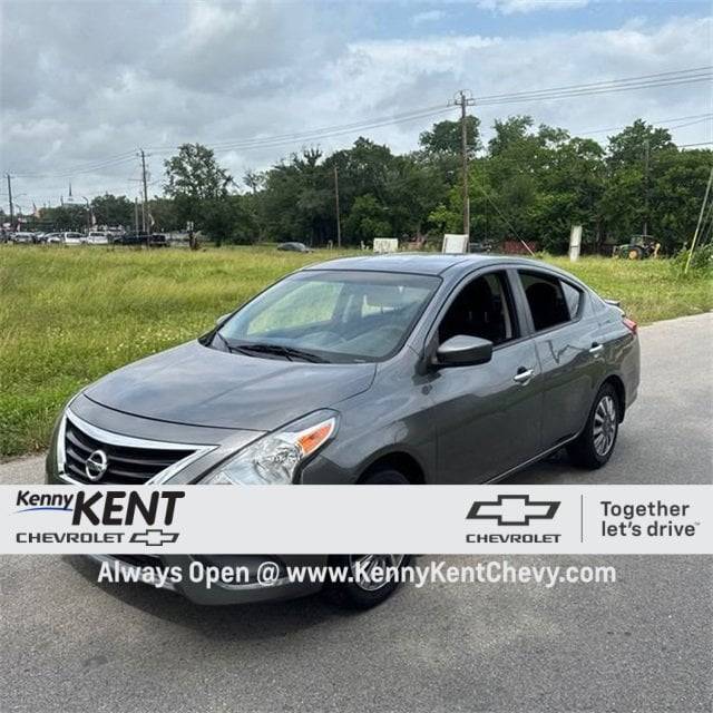 2016 Nissan Versa 1.6 SV — Sedan — 44,196 mi — Evansville, IN