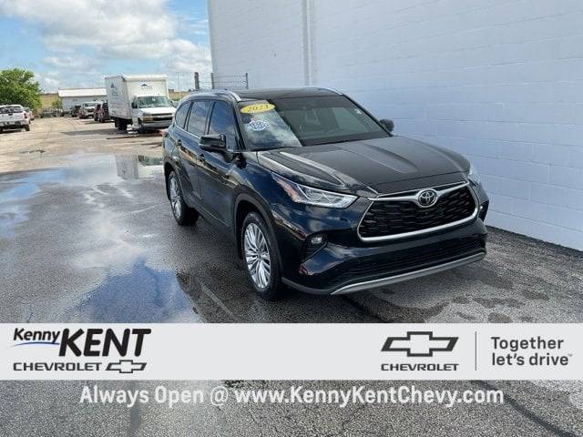 2023 Toyota Highlander L — SUV — 34,453 mi — Evansville, IN