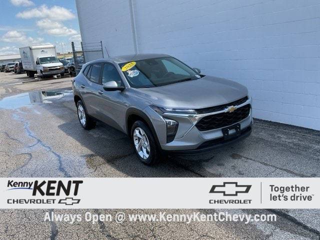 2025 Chevrolet Trax LS — SUV — 25,838 mi — Evansville, IN