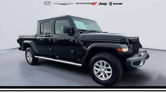 2023 Jeep Gladiator Sport S — Pickup Truck — 8,845 mi — Rogersville, TN