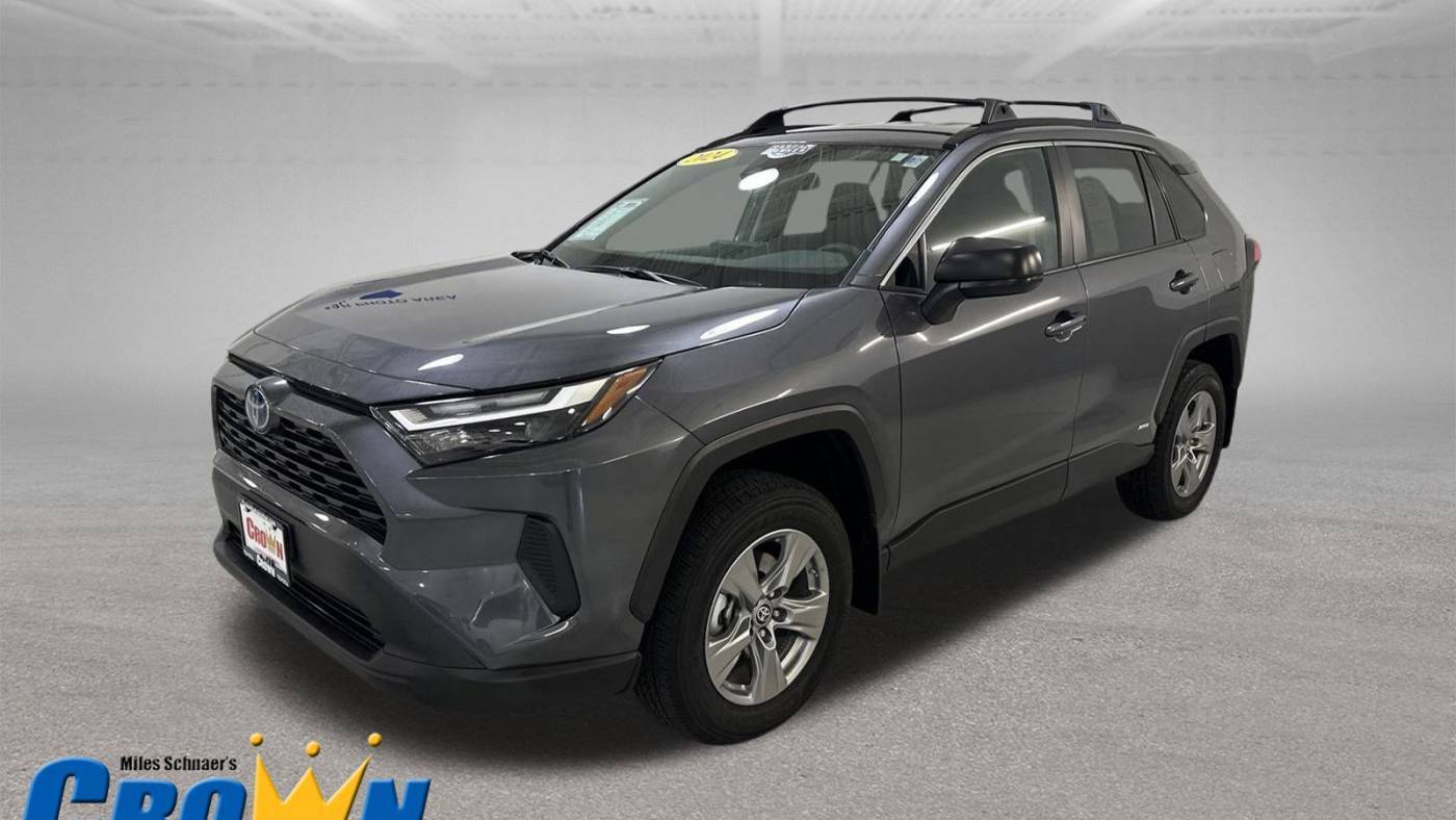 2024 Toyota RAV4 Hybrid LE — SUV — 3,130 mi — Lawrence, KS