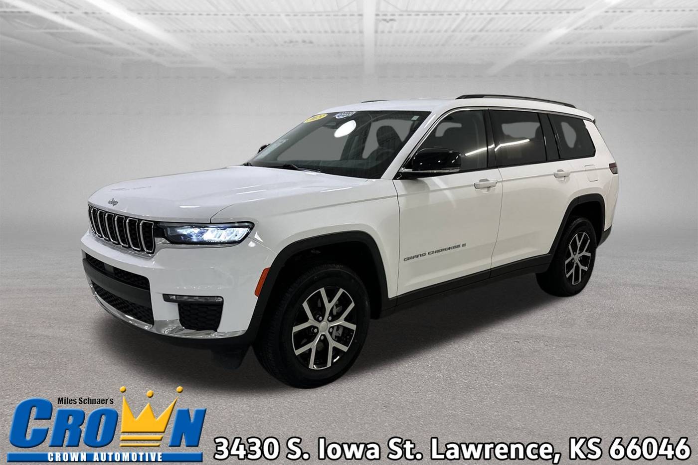 2023 Jeep Grand Cherokee Limited — SUV — 29,884 mi — Lawrence, KS