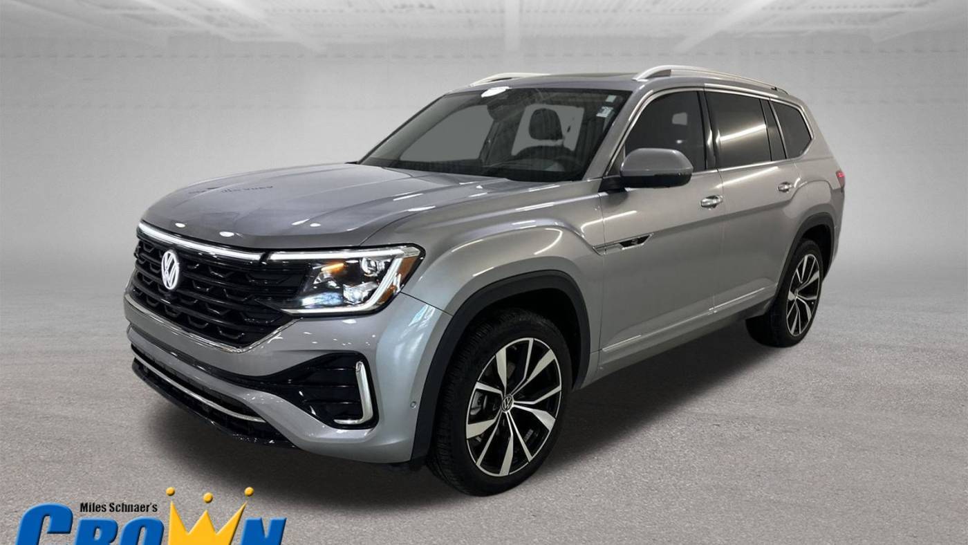 2024 Volkswagen Atlas SEL Premium R-Line — SUV — 1,476 mi — Lawrence, KS