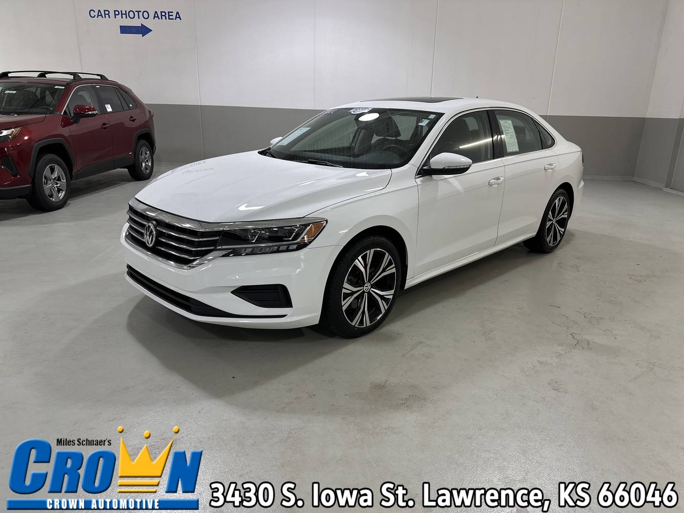 2021 Volkswagen Passat SE — Sedan — 37,911 mi — Lawrence, KS
