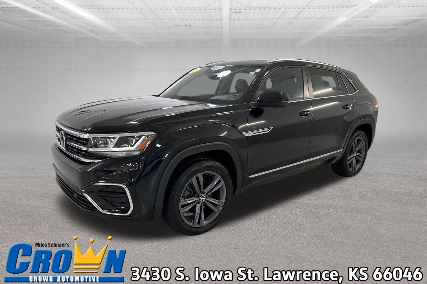 2021 Volkswagen Atlas Cross Sport SE with Technology R-Line — SUV — 73,512 mi — Lawrence, KS