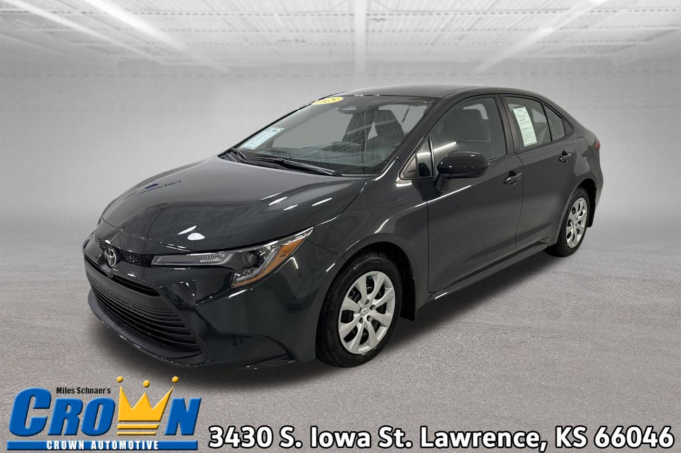 2025 Toyota Corolla LE — Sedan — 10 mi — Lawrence, KS