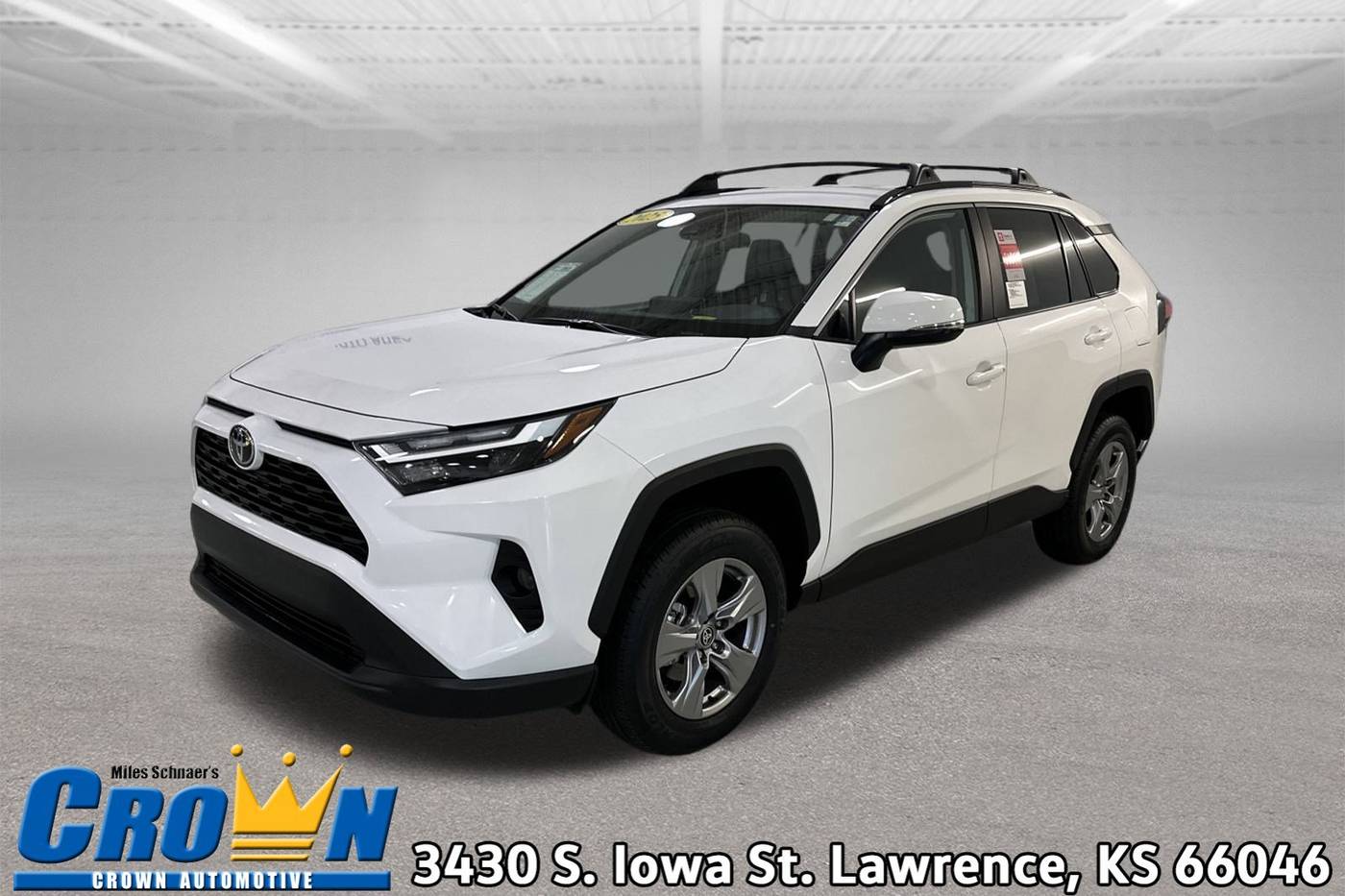 2025 Toyota RAV4 XLE — SUV — 6 mi — Lawrence, KS