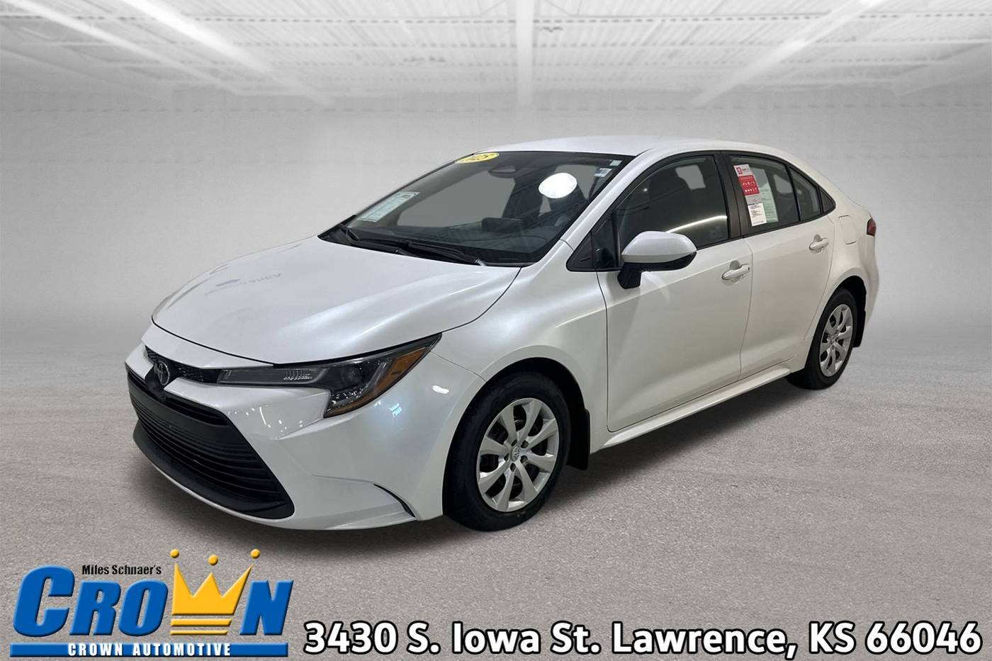 2025 Toyota Corolla LE — Sedan — 10 mi — Lawrence, KS