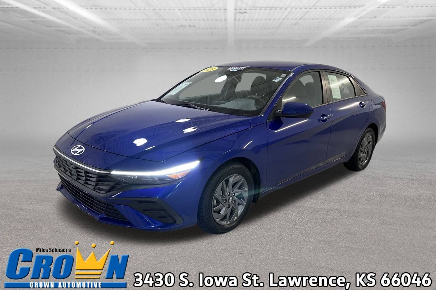2024 Hyundai Elantra Hybrid Blue — Sedan — 20,131 mi — Lawrence, KS