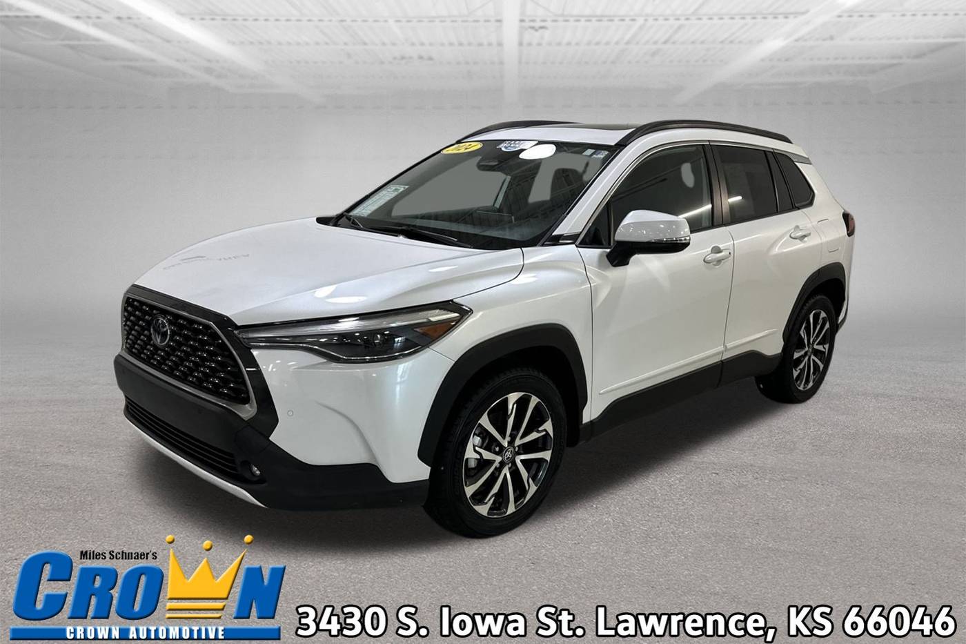 2024 Toyota Corolla Cross XLE — SUV — 20,628 mi — Lawrence, KS