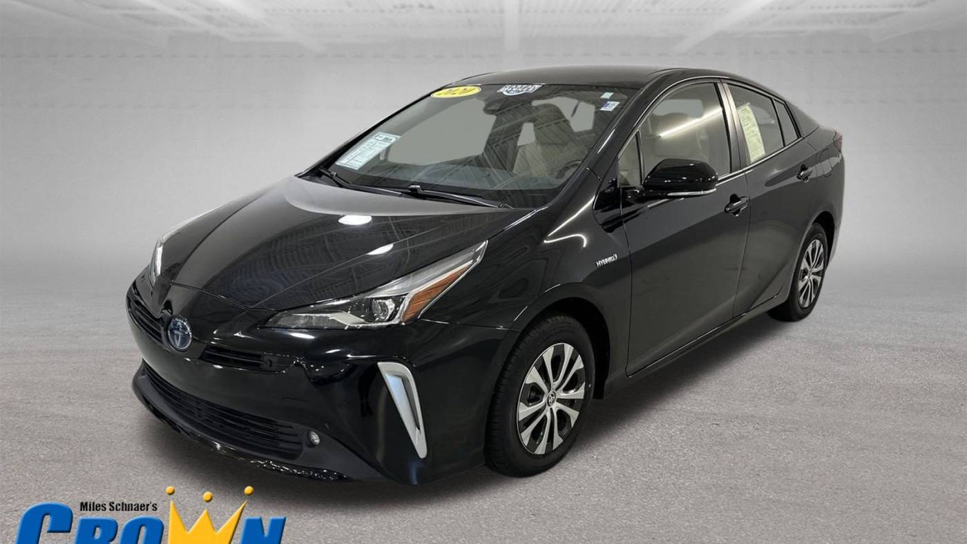 2020 Toyota Prius XLE — Hatchback — 12,649 mi — Lawrence, KS