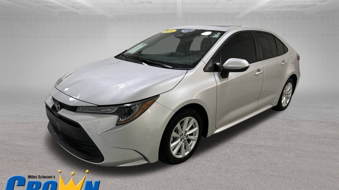 2024 Toyota Corolla LE — Sedan — 4,078 mi — Lawrence, KS