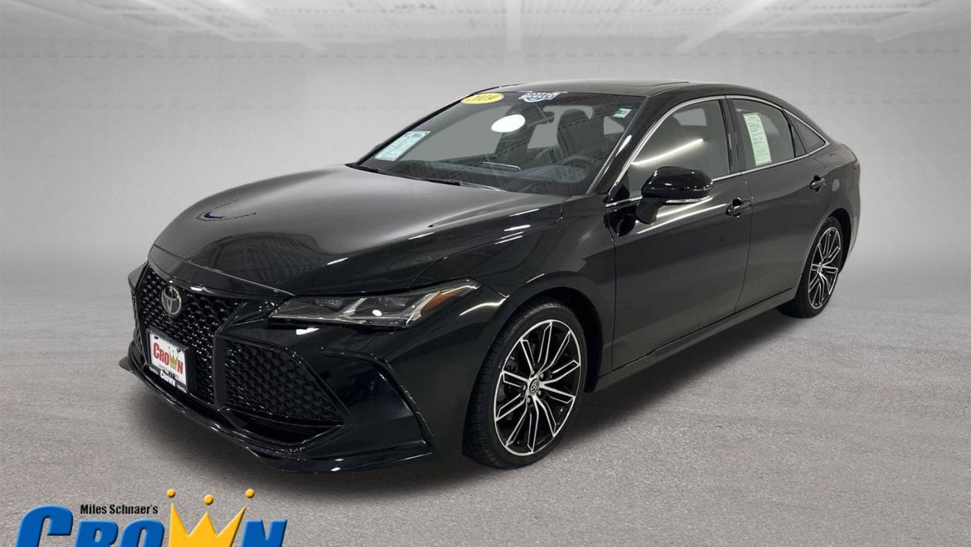 2019 Toyota Avalon Touring — Sedan — 24,521 mi — Lawrence, KS