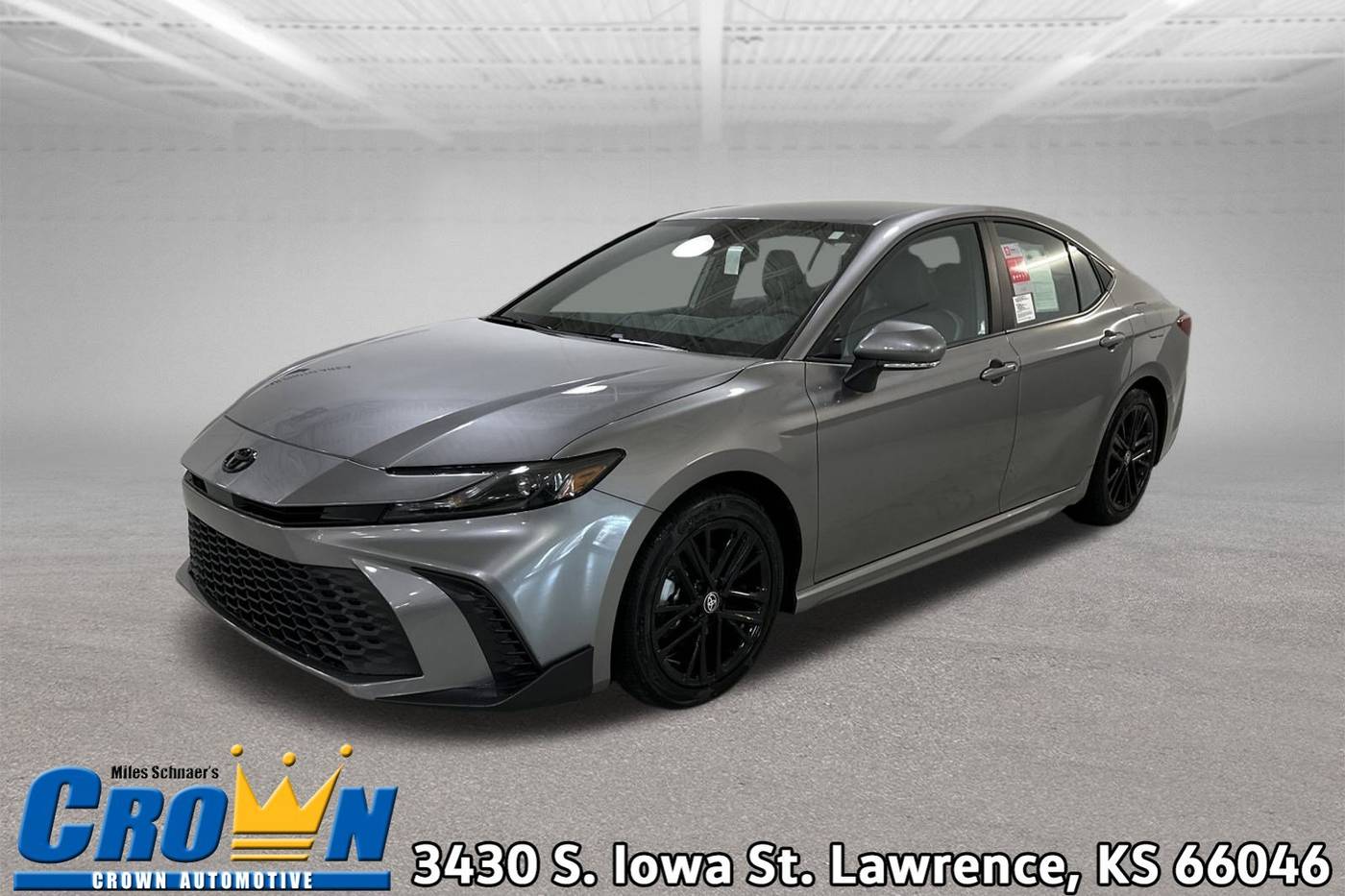 2026 Toyota Camry Hybrid SE — Sedan — 13 mi — Lawrence, KS