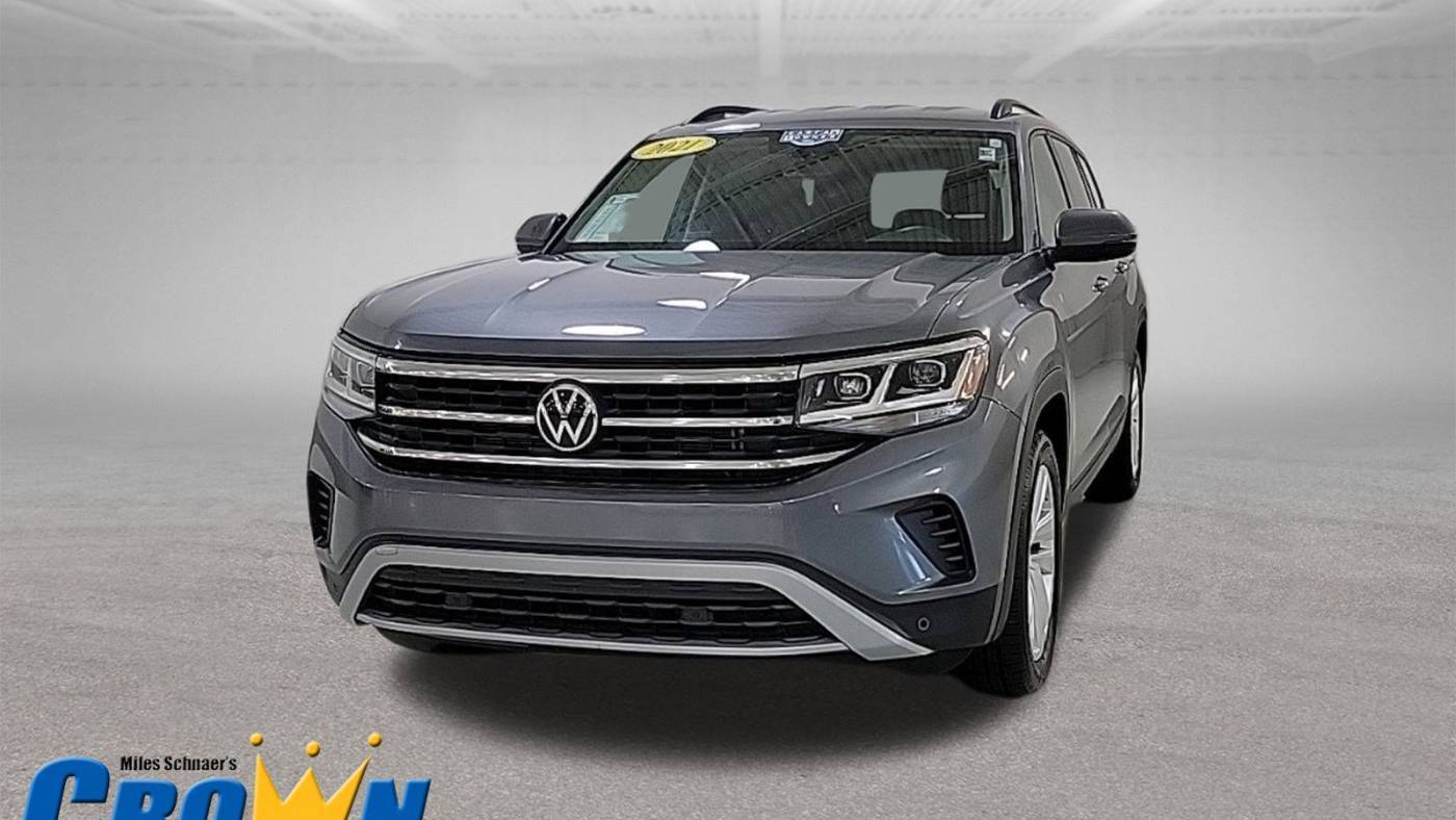 2021 Volkswagen Atlas SE with Technology — SUV — 66,564 mi — Lawrence, KS