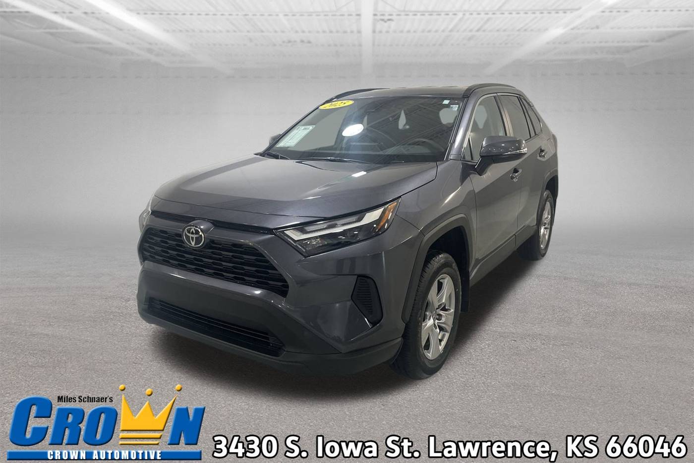 2025 Toyota RAV4 XLE — SUV — 10 mi — Lawrence, KS