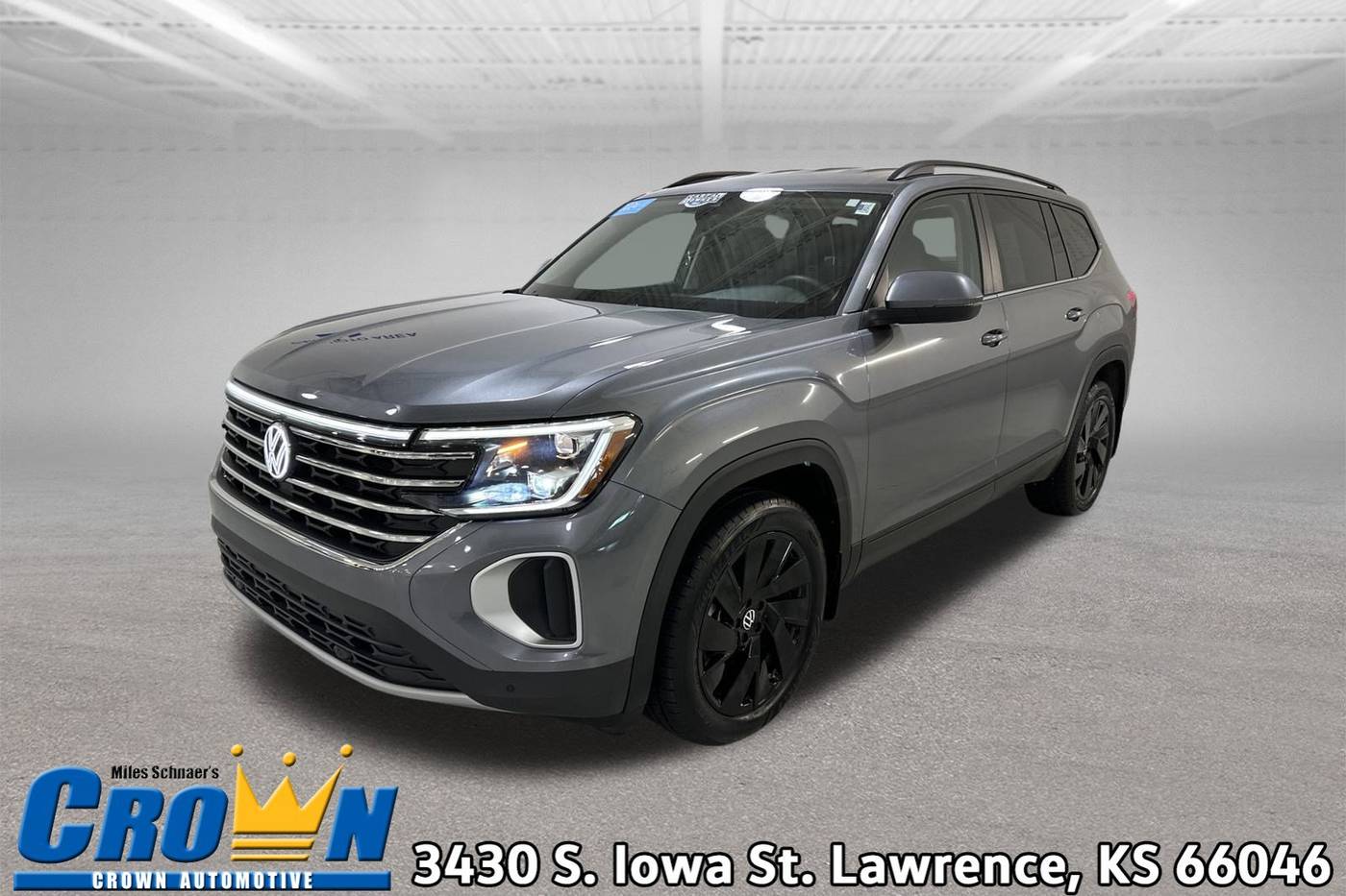 2024 Volkswagen Atlas SE with Technology — SUV — 55,082 mi — Lawrence, KS