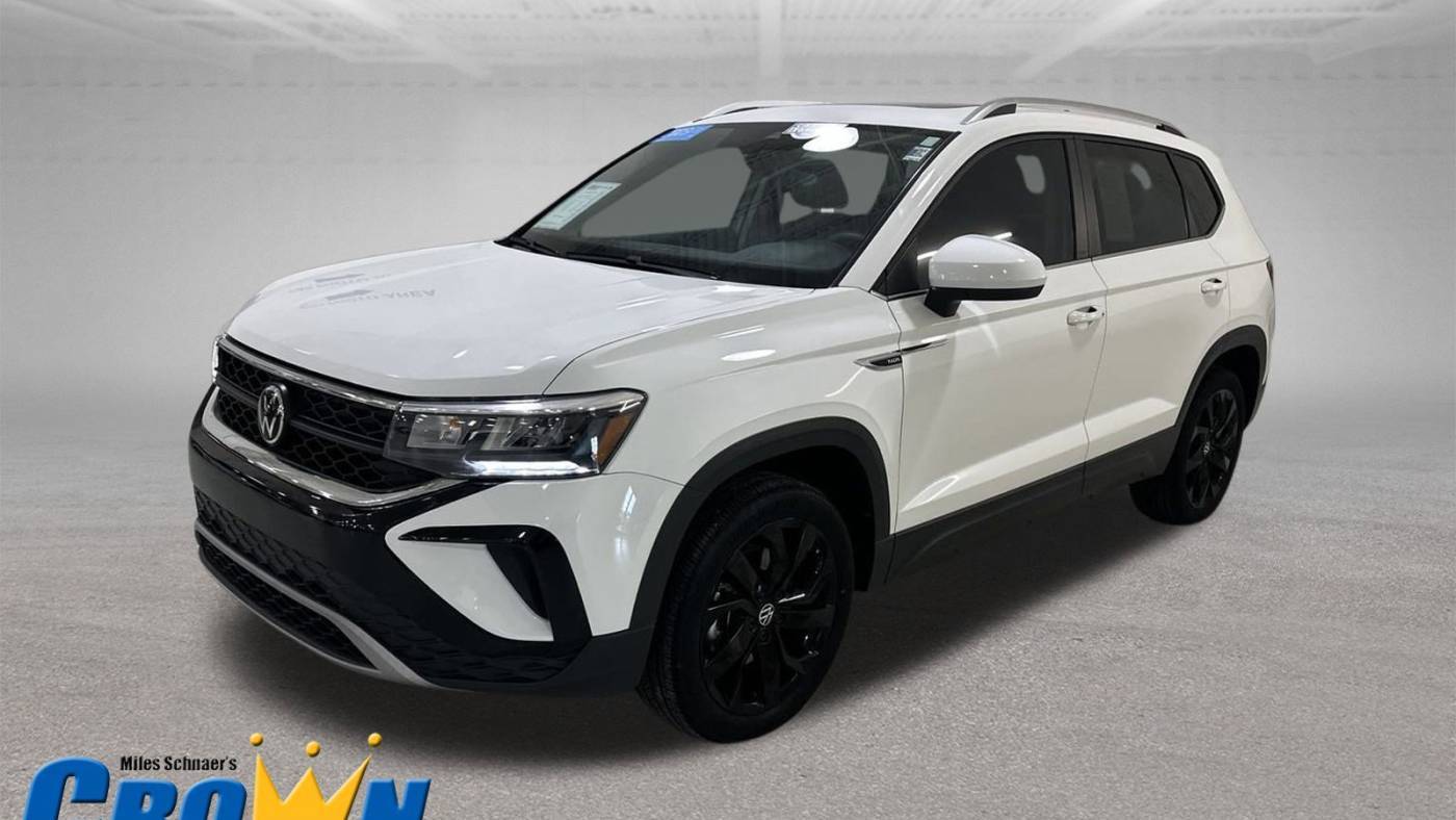 2023 Volkswagen Taos SE — SUV — 20,140 mi — Lawrence, KS