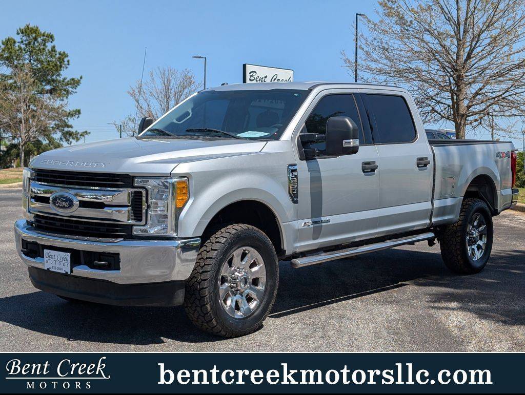 2017 Ford Super Duty F-250 XLT — Pickup Truck — 126,475 mi — Auburn, AL