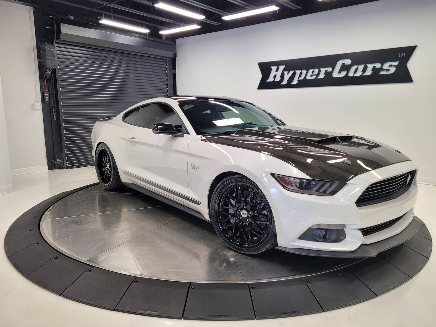 2017 Ford Mustang GT Premium — Coupe — 29,853 mi — New Albany, IN