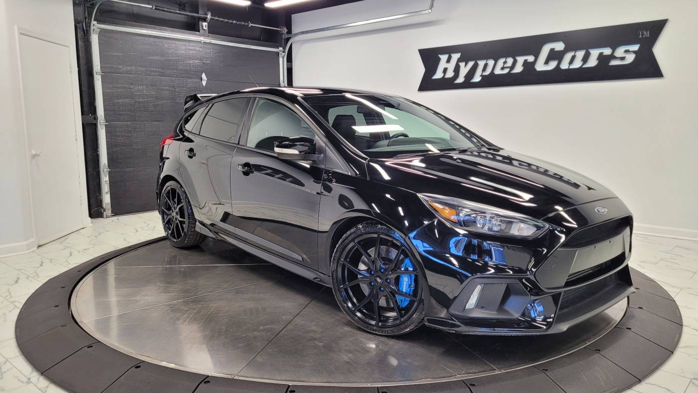 2017 Ford Focus RS — Hatchback — 15,427 mi — New Albany, IN