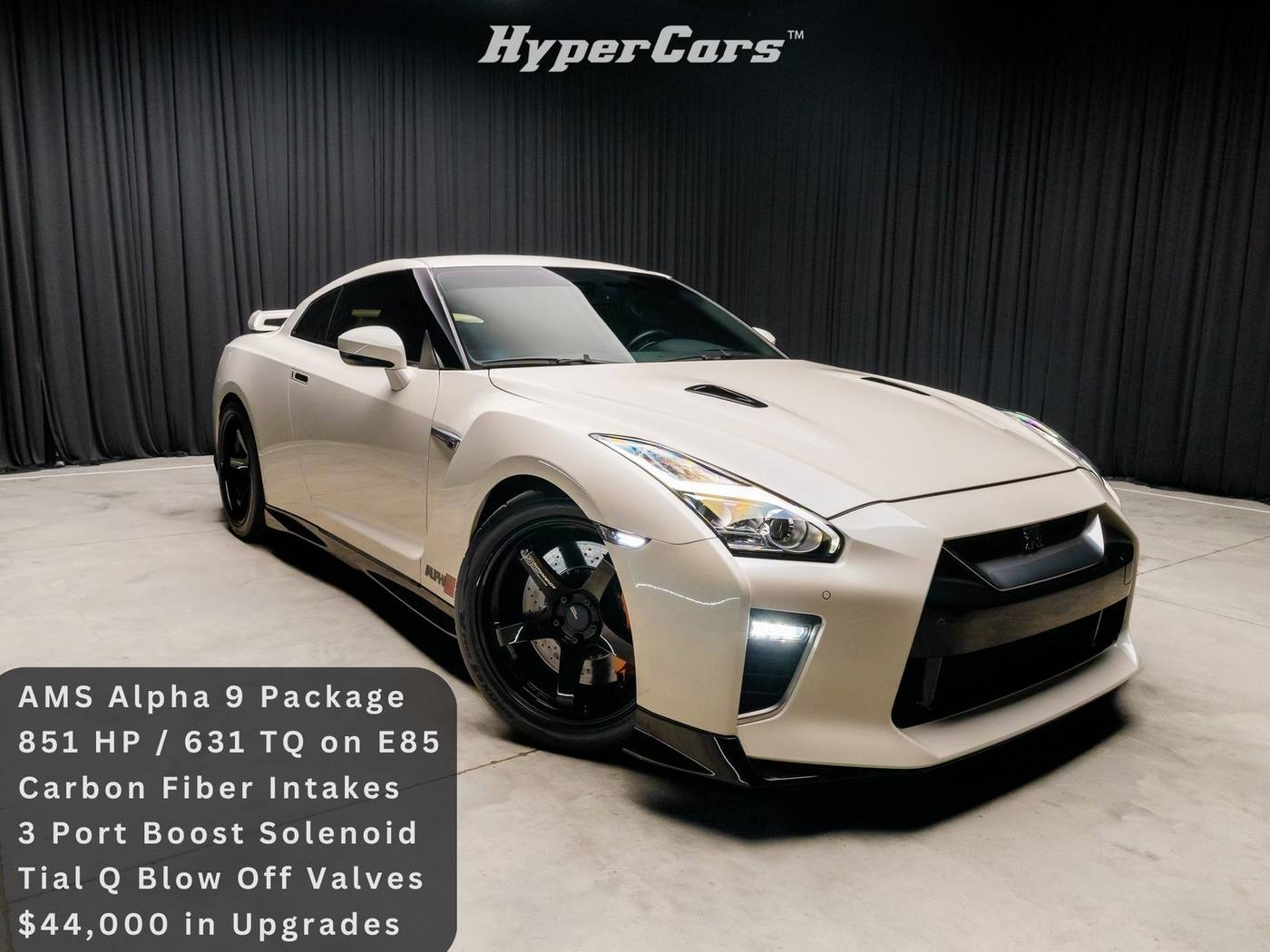 2020 Nissan GT-R Premium — Coupe — 14,219 mi — New Albany, IN