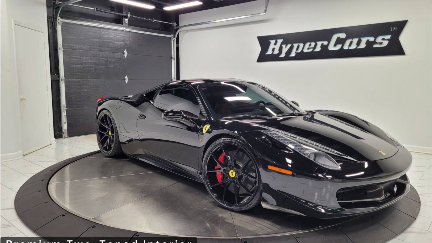2013 Ferrari 458 Italia Italia — Coupe — 27,979 mi — New Albany, IN