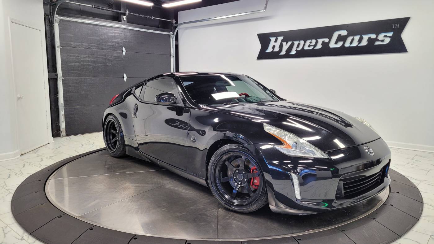 2016 Nissan 370Z Base — Coupe — 85,194 mi — New Albany, IN